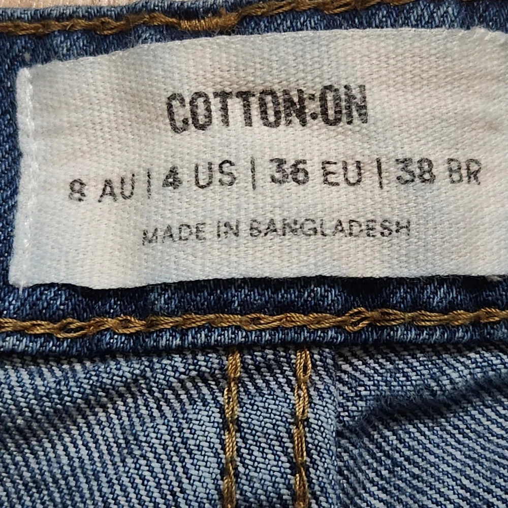 Cotton On Cropped Cargo Wide Leg Jeans 4 Raw Hem